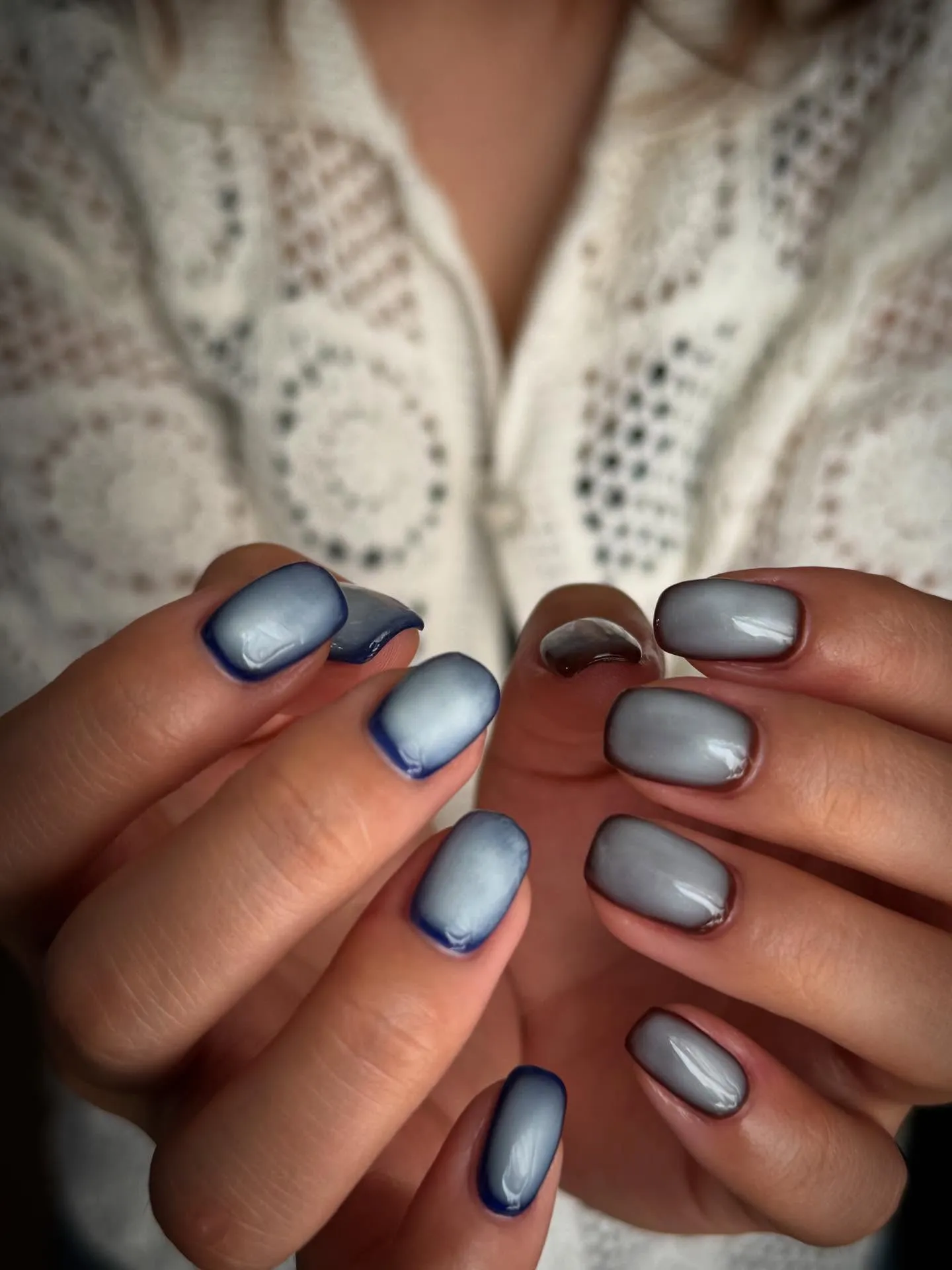 💙🤎☁️🌫️