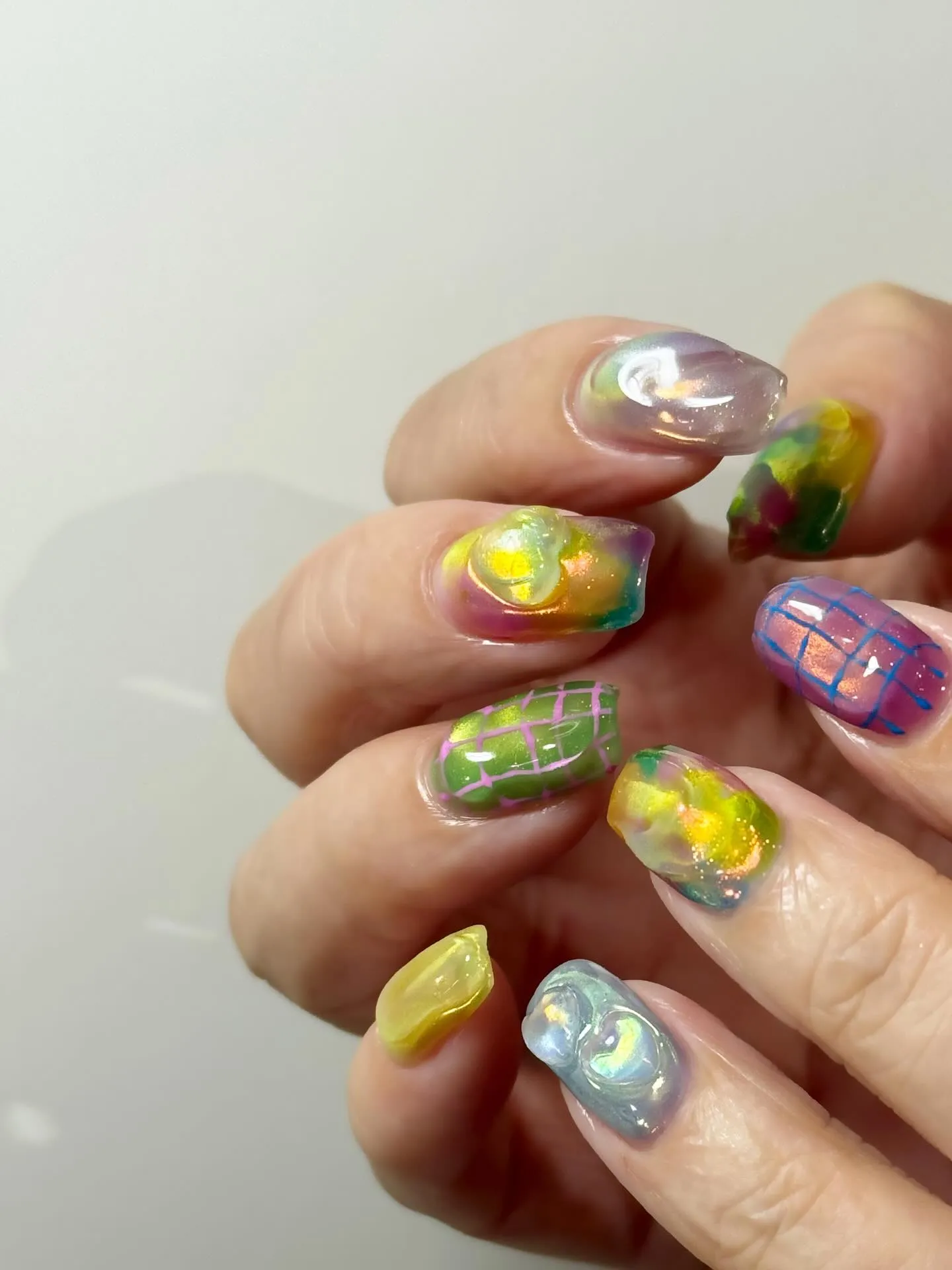 🩷🩶💙🧡💚💛💜❤️