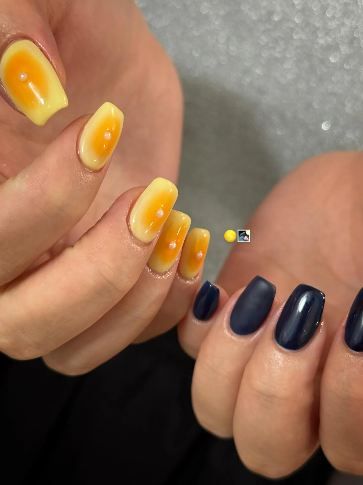 🌜🌑🌘🌗🌖🌕🌔🌓🌒🌛