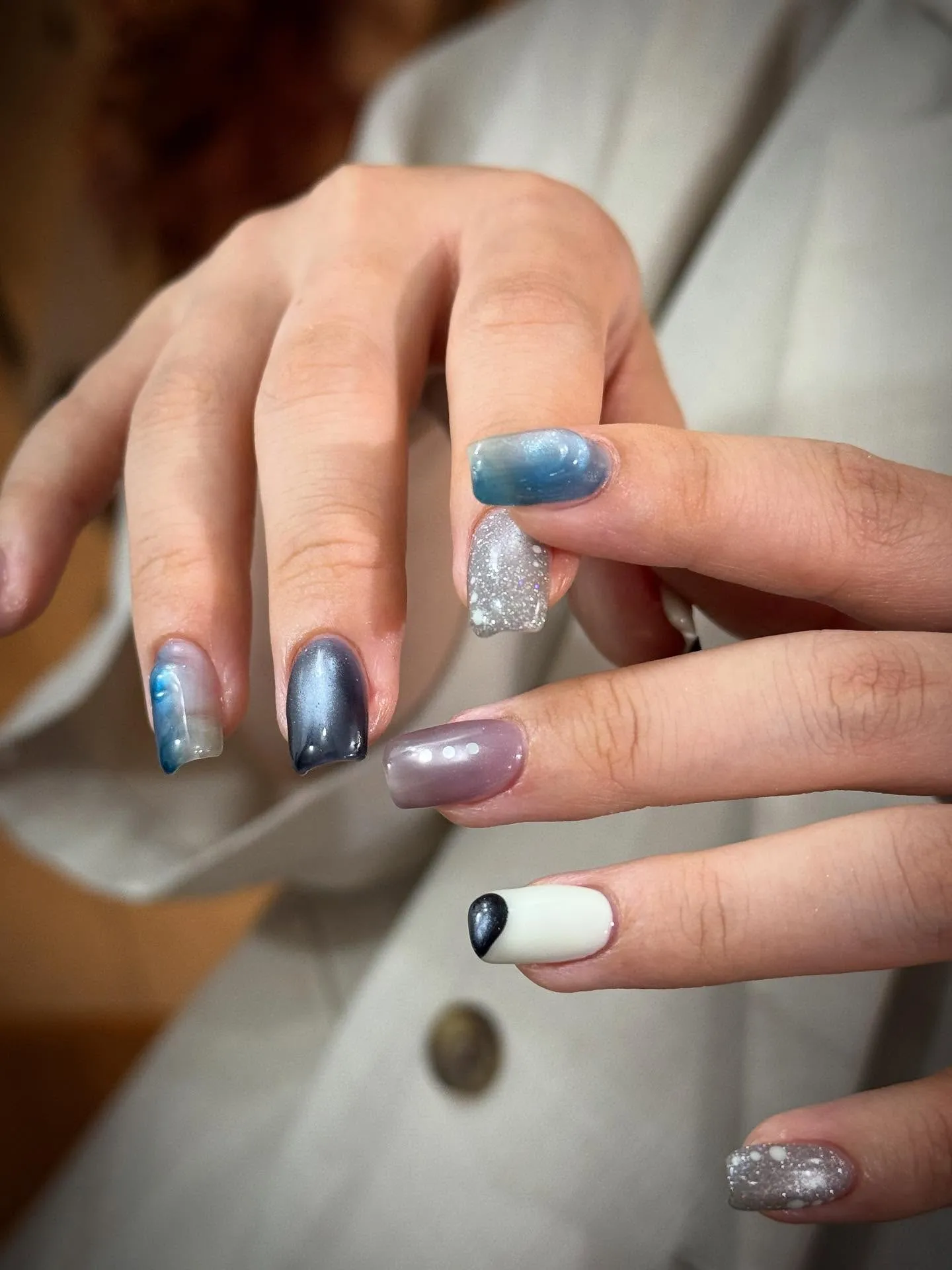 🐟🤍🪩🌪️👖