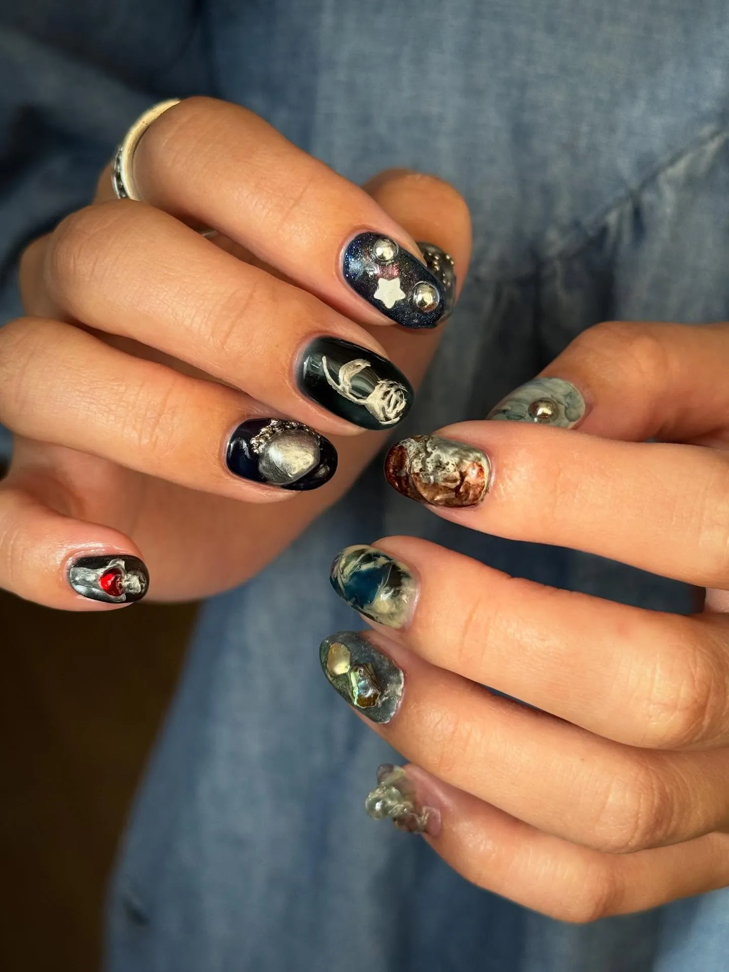 👠💃🦸🏿‍♀️🦈🪽🌊🏔️